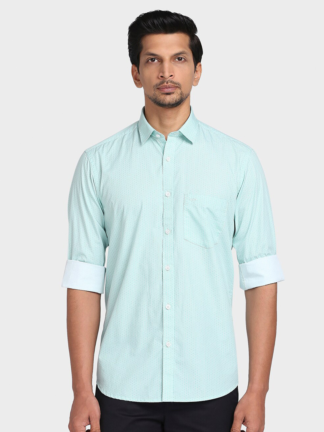 

ColorPlus Men Green Tailored Fit Casual Shirt