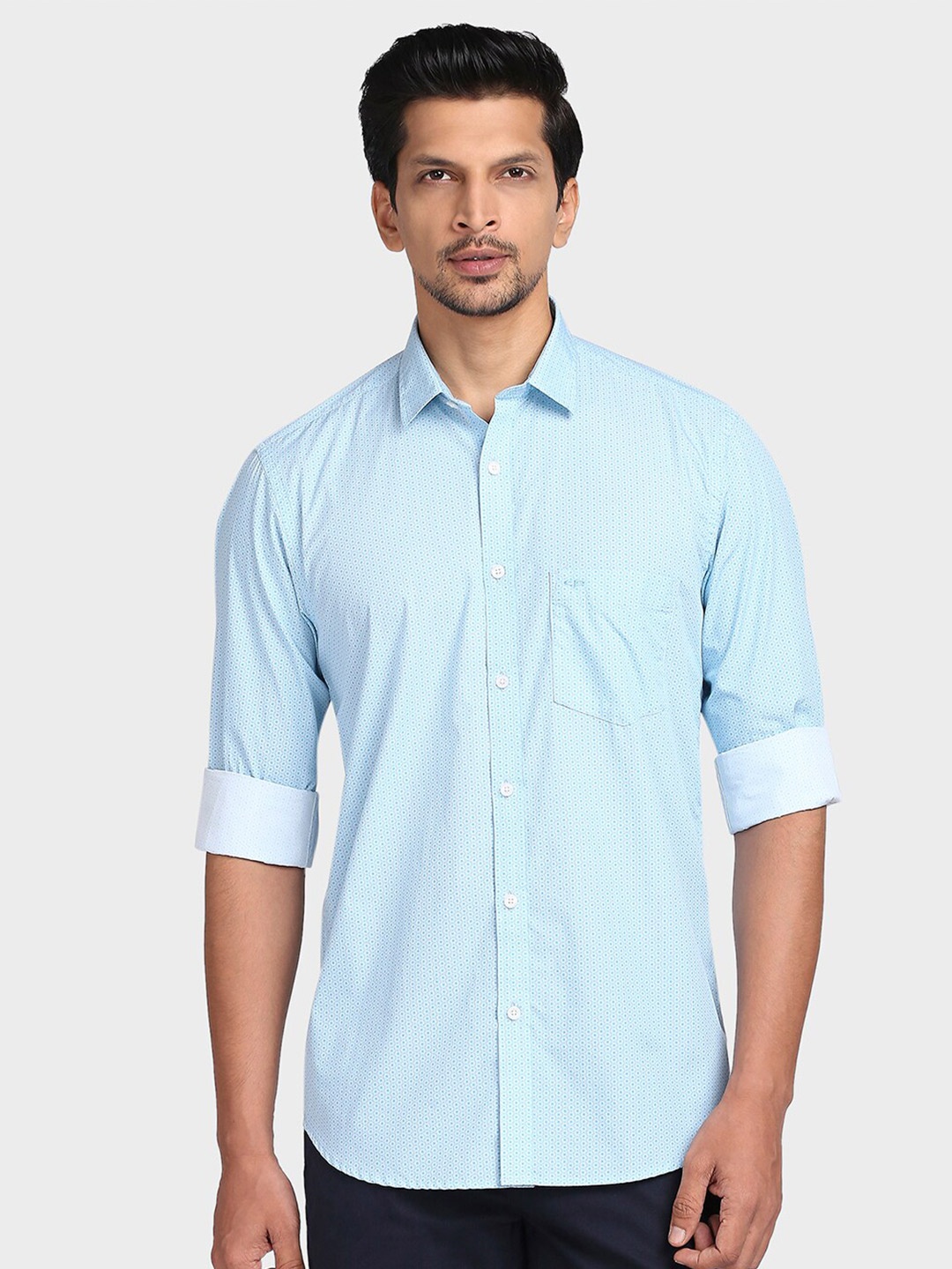 

ColorPlus Men Blue Tailored Fit Printed Casual Shirt