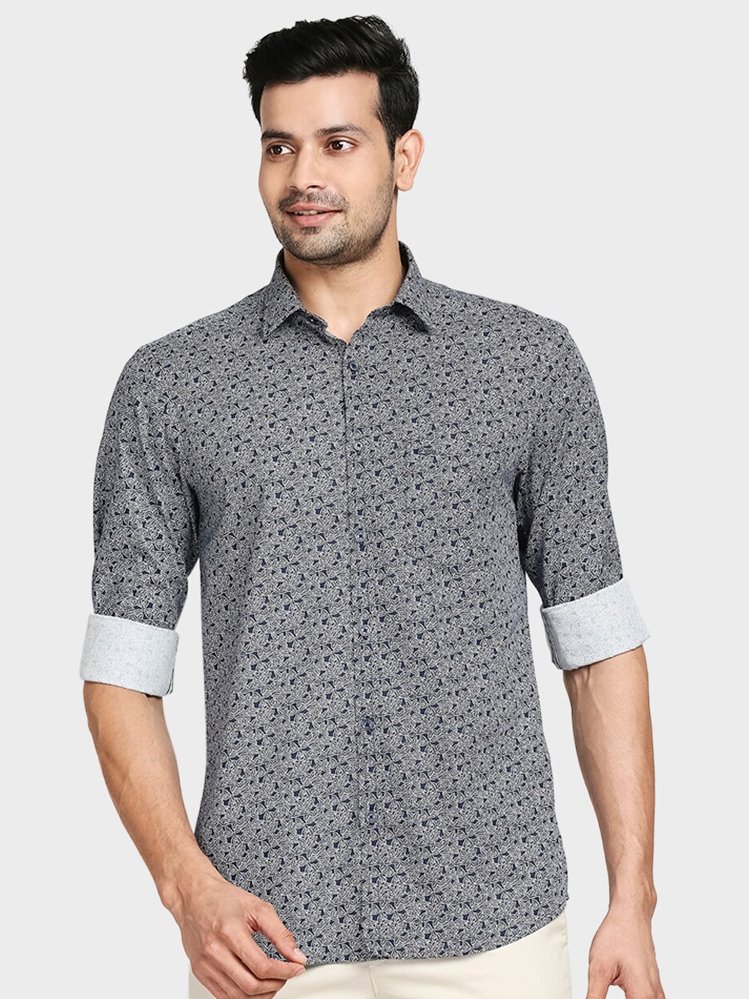 

ColorPlus Men Blue Tailored Fit Floral Printed Casual Shirt