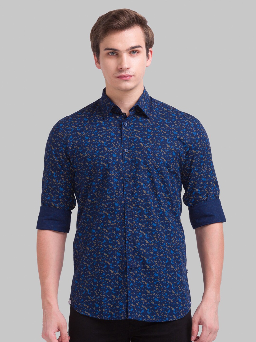 

Parx Men Blue Slim Fit Floral Printed Casual Shirt