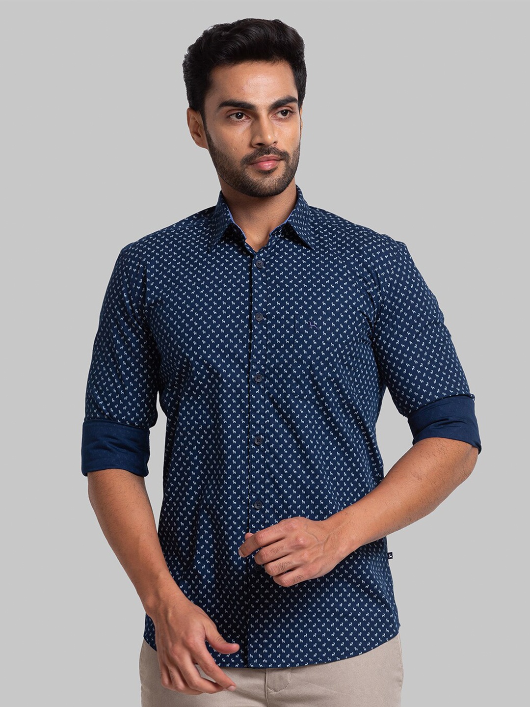 

Parx Men Blue Slim Fit Printed Casual Shirt