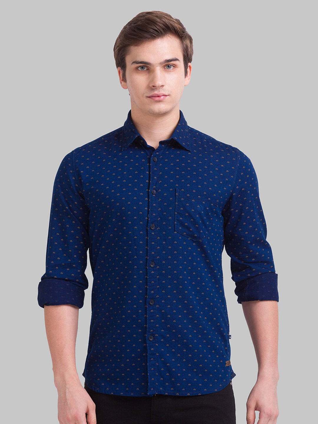 

Parx Men Blue Slim Fit Printed Casual Shirt