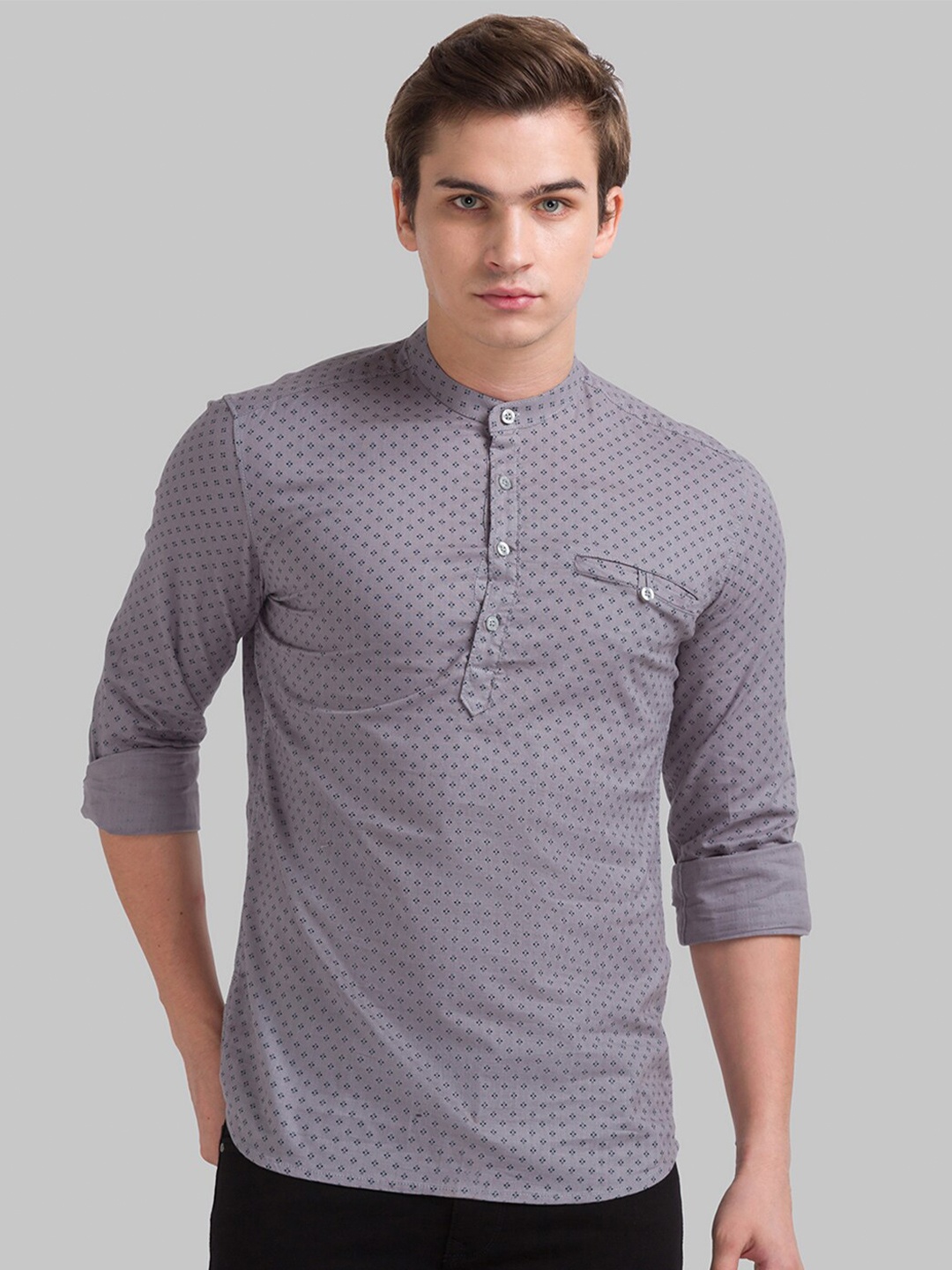 

Parx Men Grey Slim Fit Printed Casual Shirt