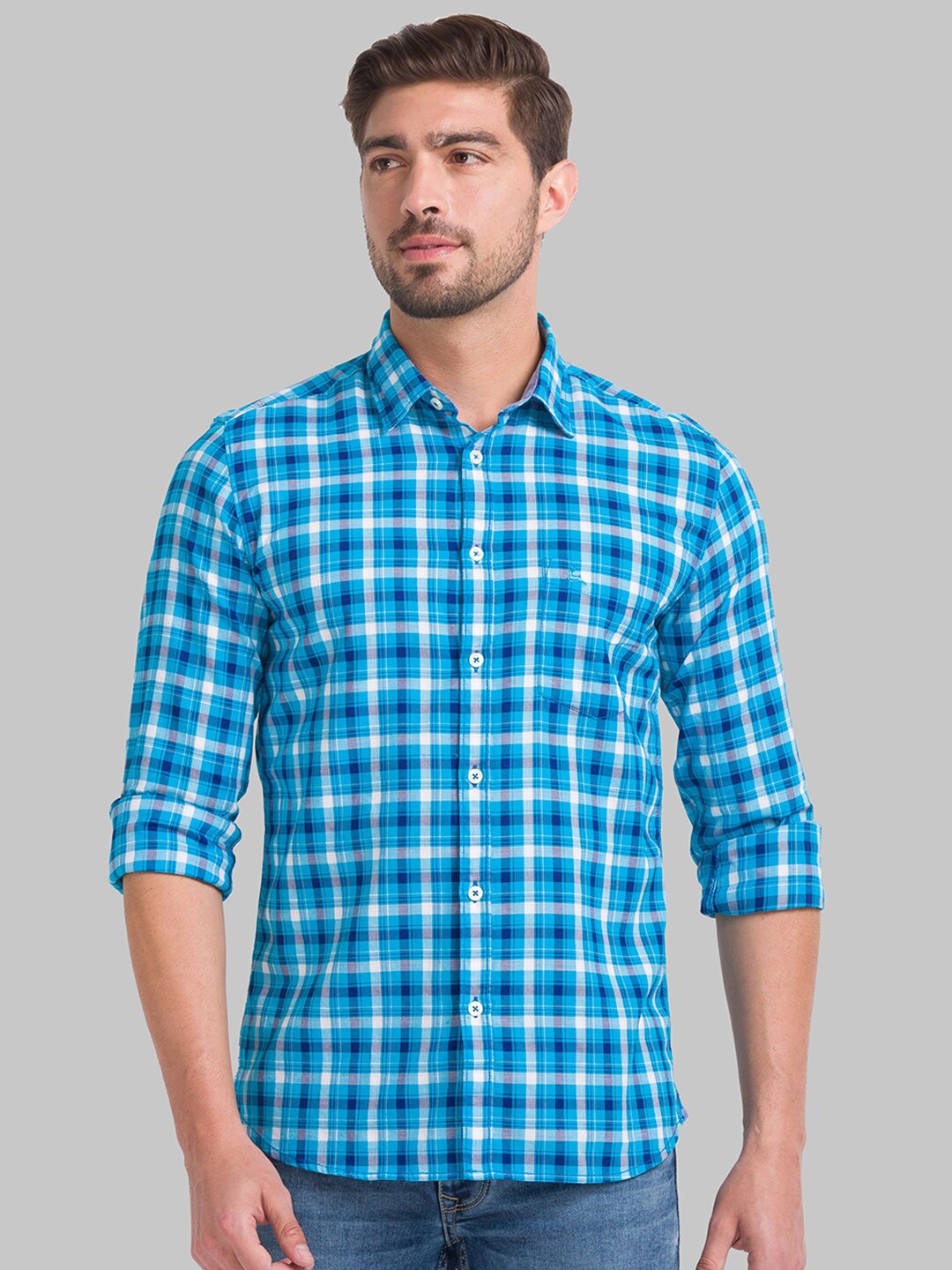 

Parx Men Blue Slim Fit Checked Casual Shirt