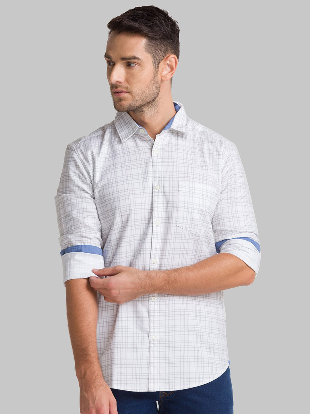 

Parx Men White Slim Fit Windowpane Checks Checked Casual Shirt