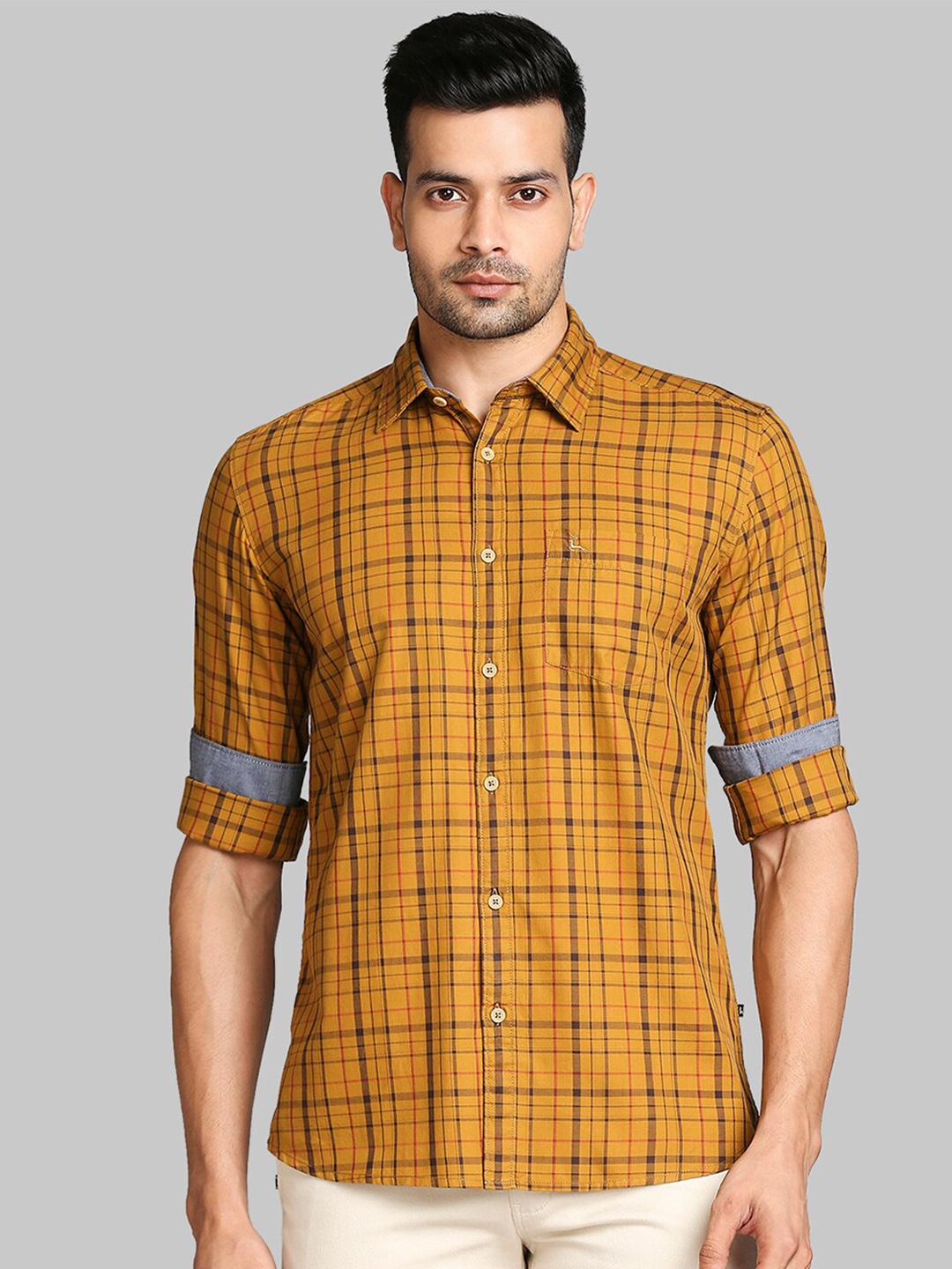 

Parx Men Orange Slim Fit Checked Cotton Casual Shirt