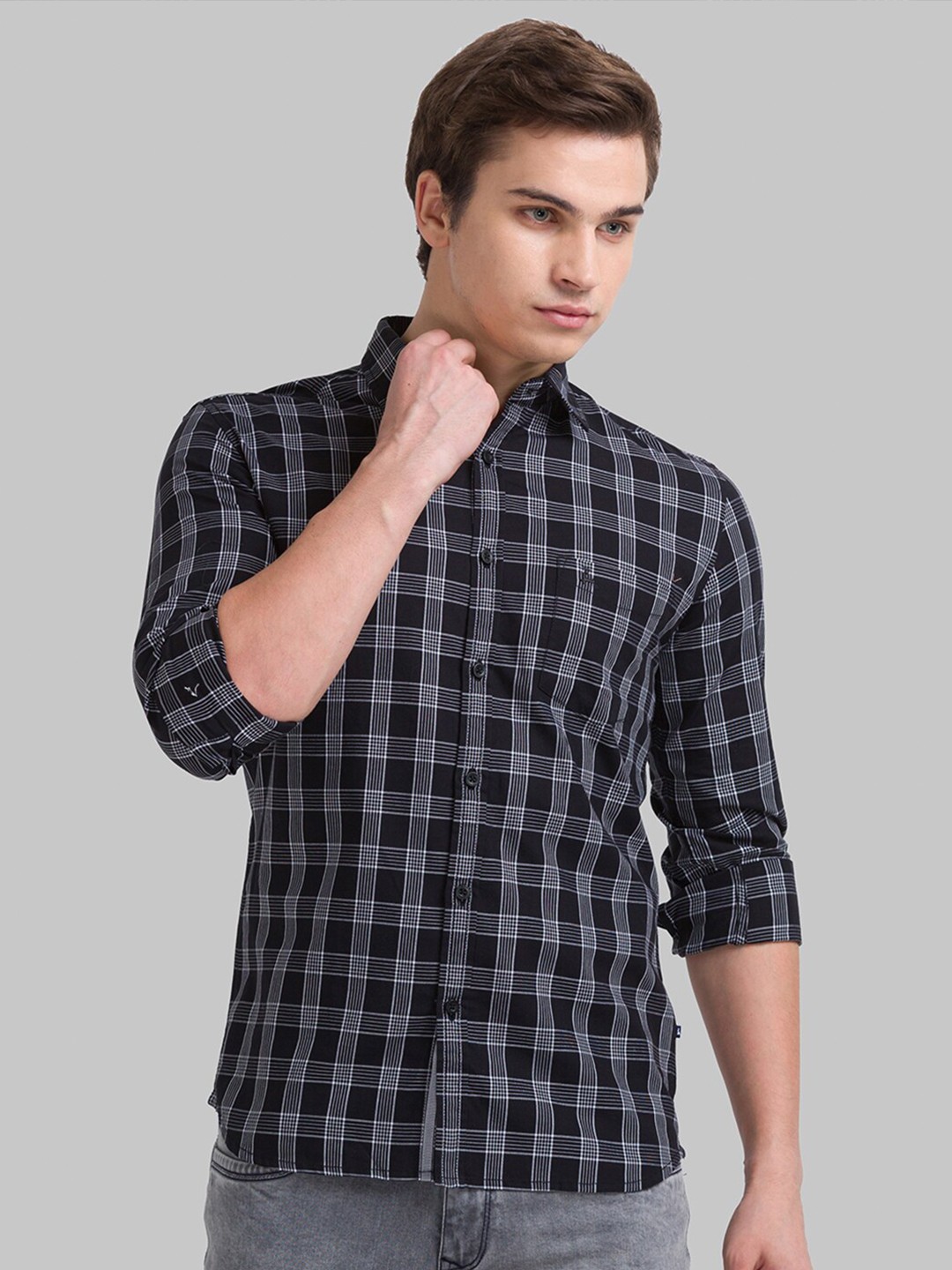 

Parx Men Black Slim Fit Tartan Checks Checked Cotton Casual Shirt