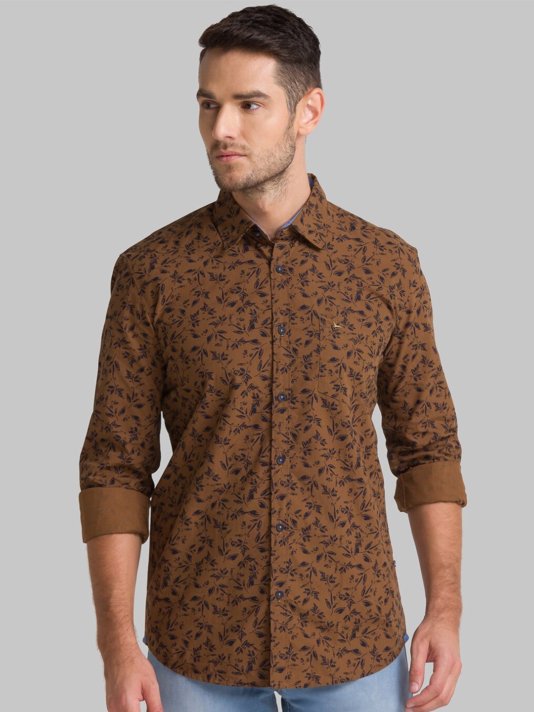 

Parx Men Beige Slim Fit Floral Printed Cotton Casual Shirt