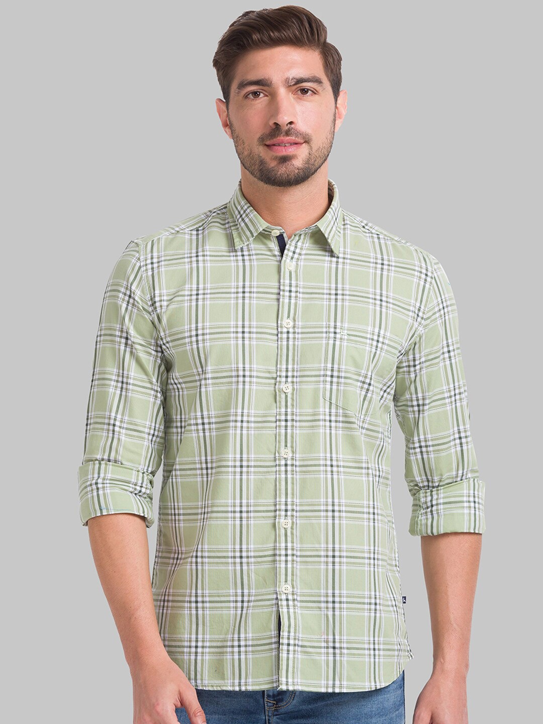 

Parx Men Green Slim Fit Checked Casual Shirt