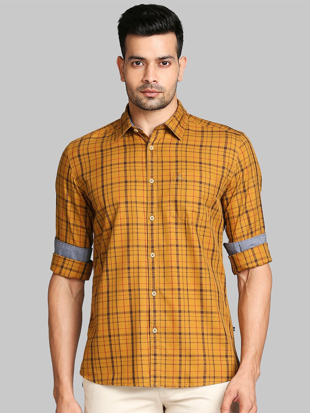 

Parx Men Orange Slim Fit Checked Casual Shirt