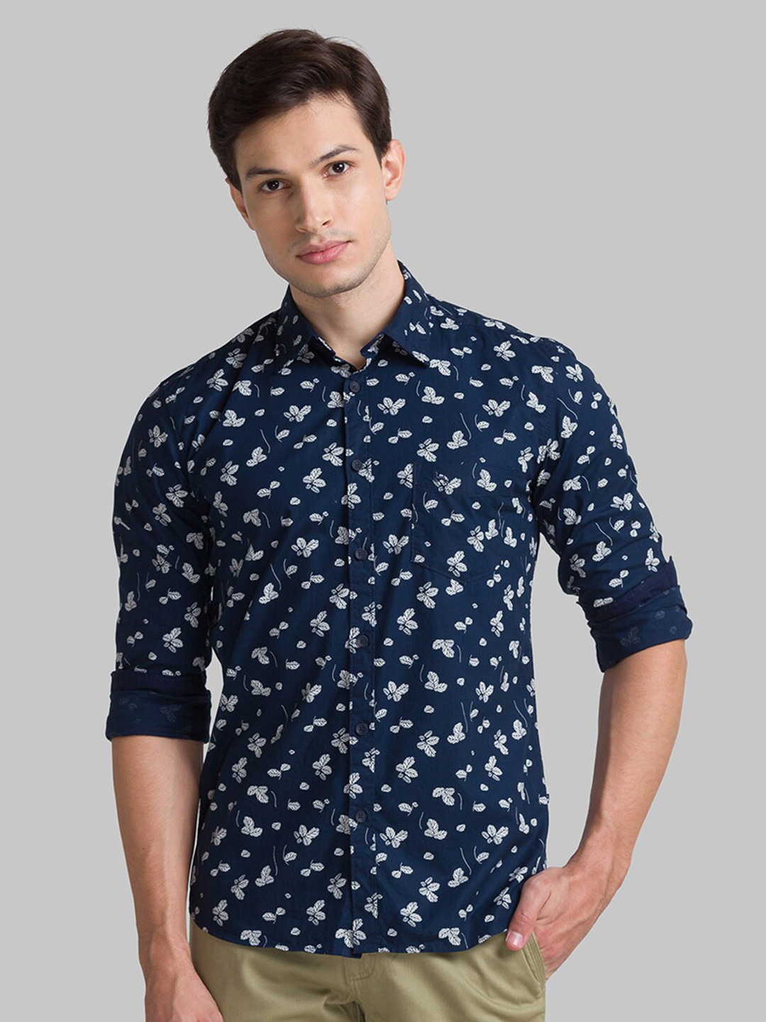 

Parx Men Blue Slim Fit Floral Printed Casual Shirt