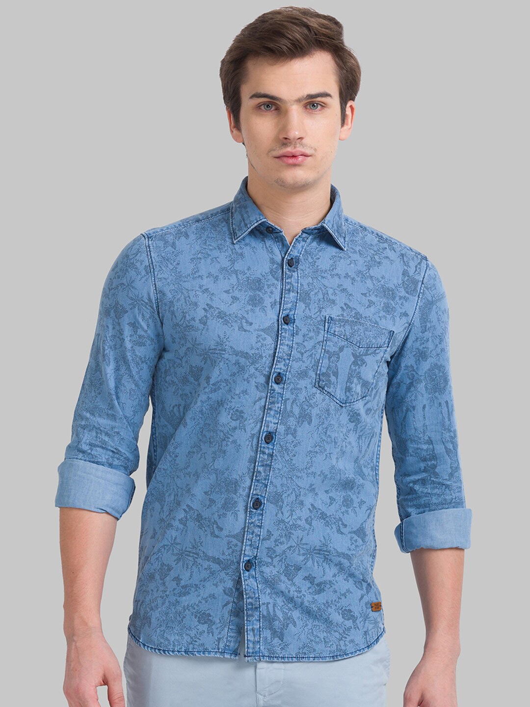 

Parx Men Blue Slim Fit Floral Printed Casual Shirt