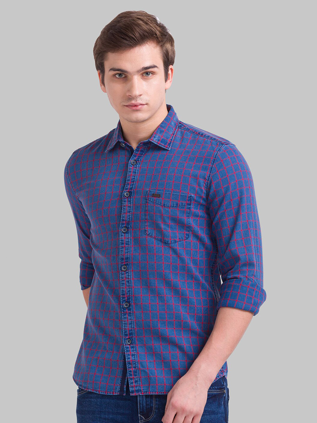 

Parx Men Blue Slim Fit Checked Casual Shirt