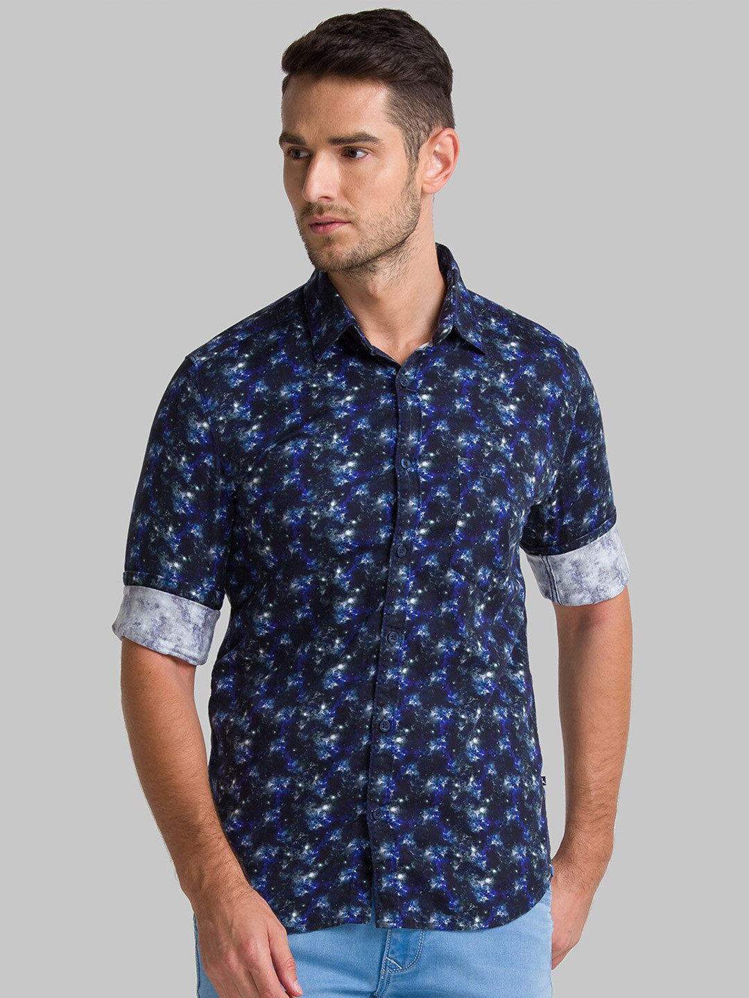 

Parx Men Blue Slim Fit Floral Printed Casual Shirt