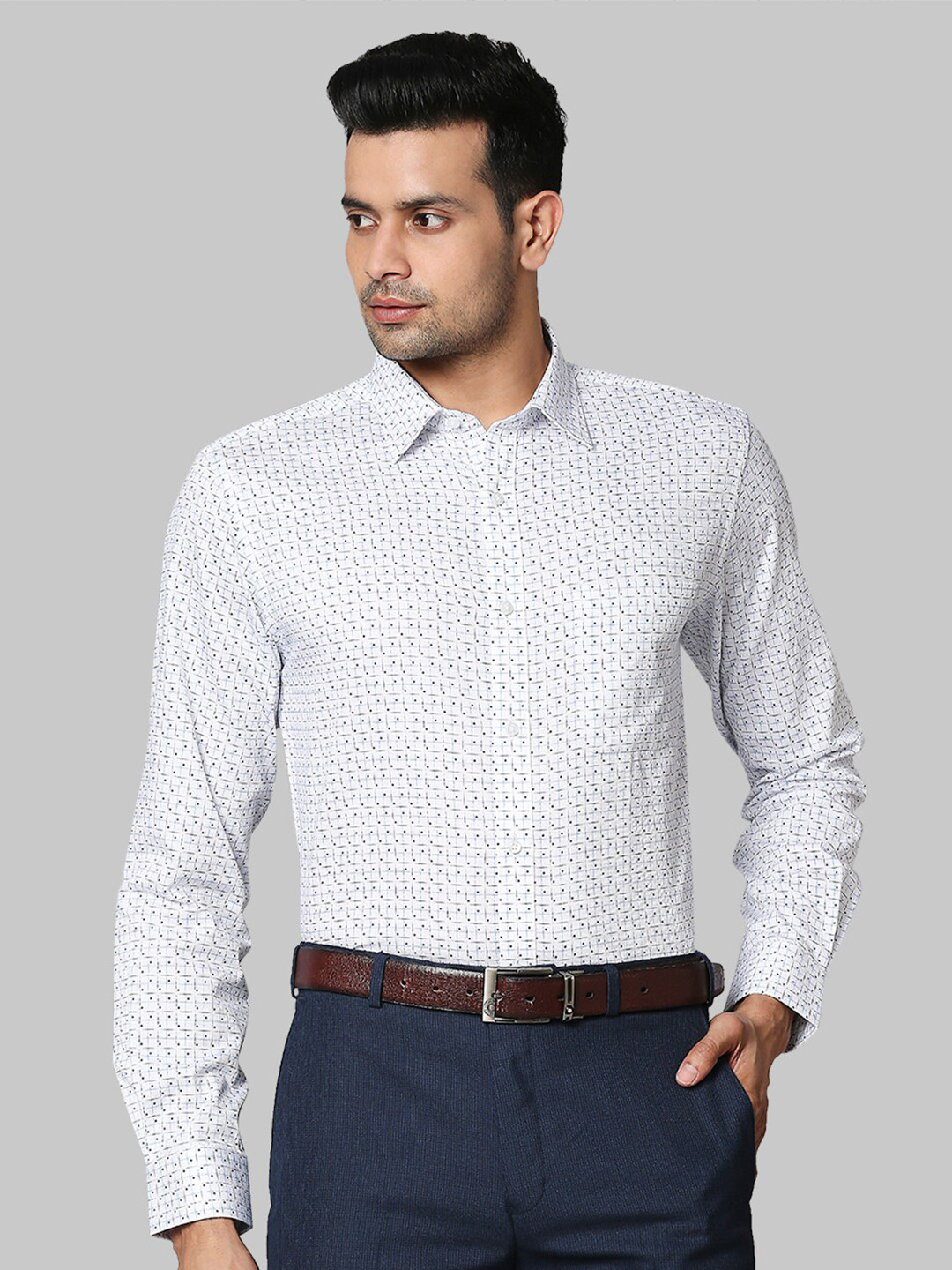

Raymond Men White Slim Fit Micro Ditsy Printed Formal Shirt