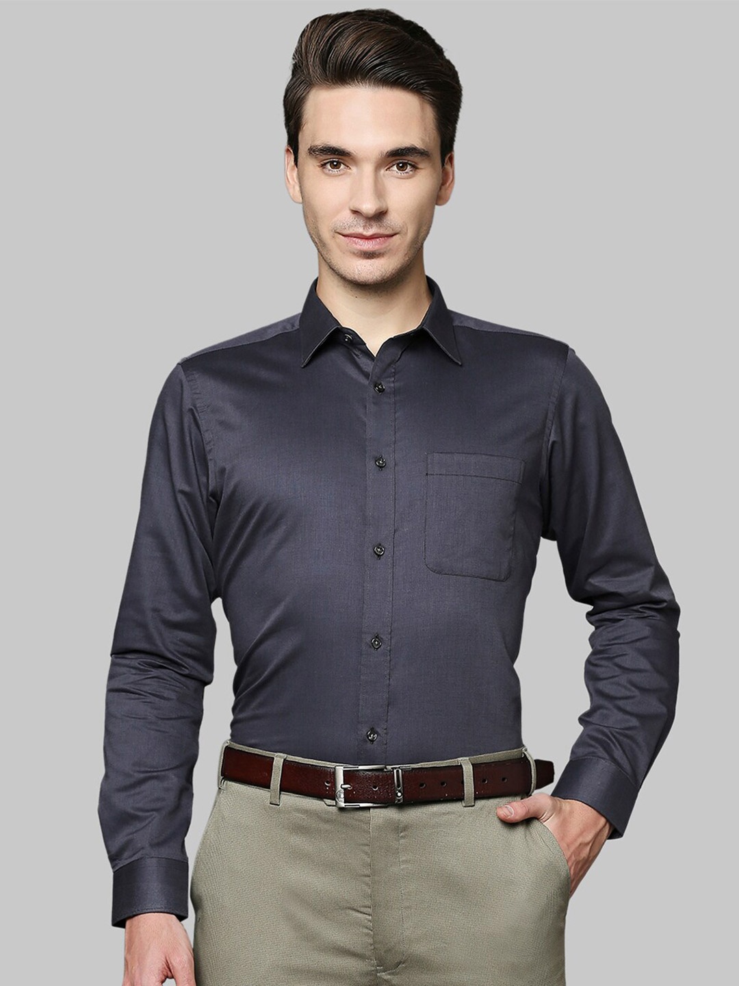 

Raymond Men Charcoal Grey Solid Slim Fit Pure Cotton Formal Shirts