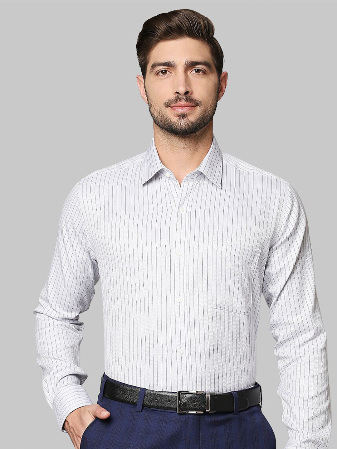 

Raymond Men Grey Striped Formal Spread Collar Shirt