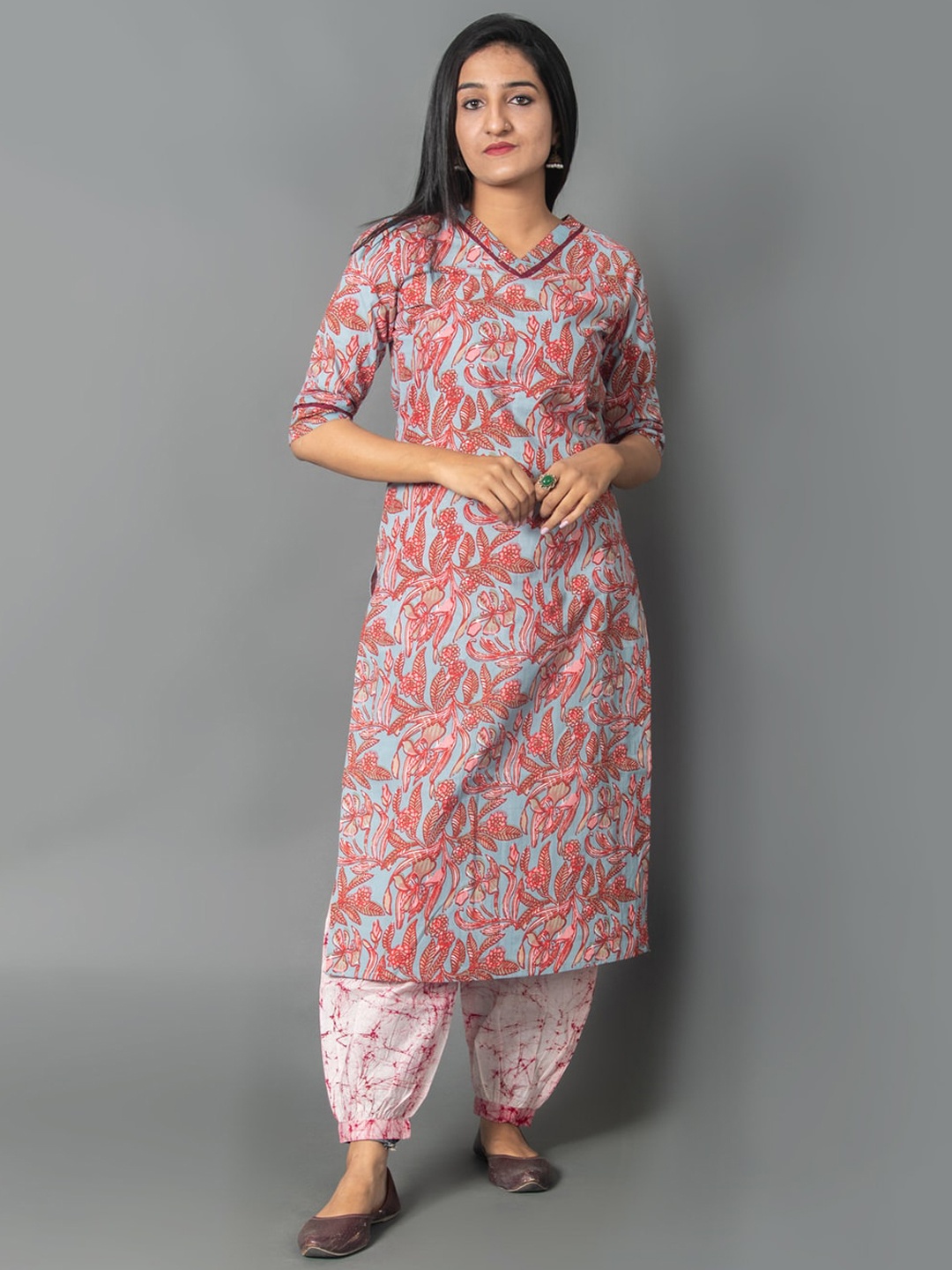 

CRAFTED FOR YOU Women Pink Printed Regular Pure Cotton Kurti with Churidar
