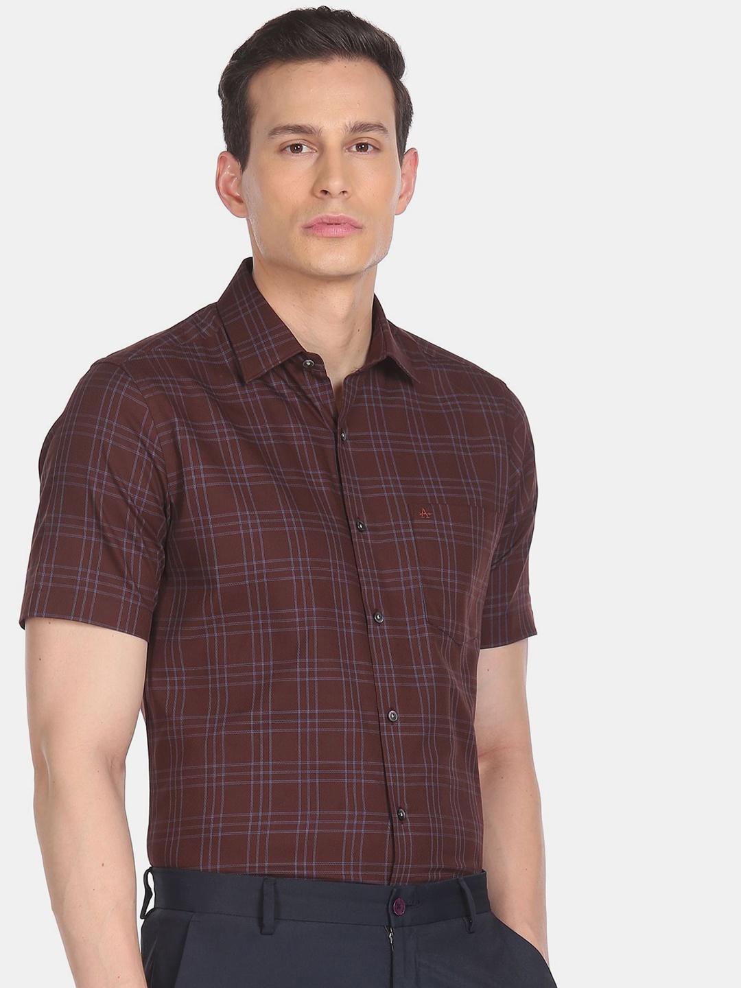 

Arrow Men Brown Checked Casual Shirt