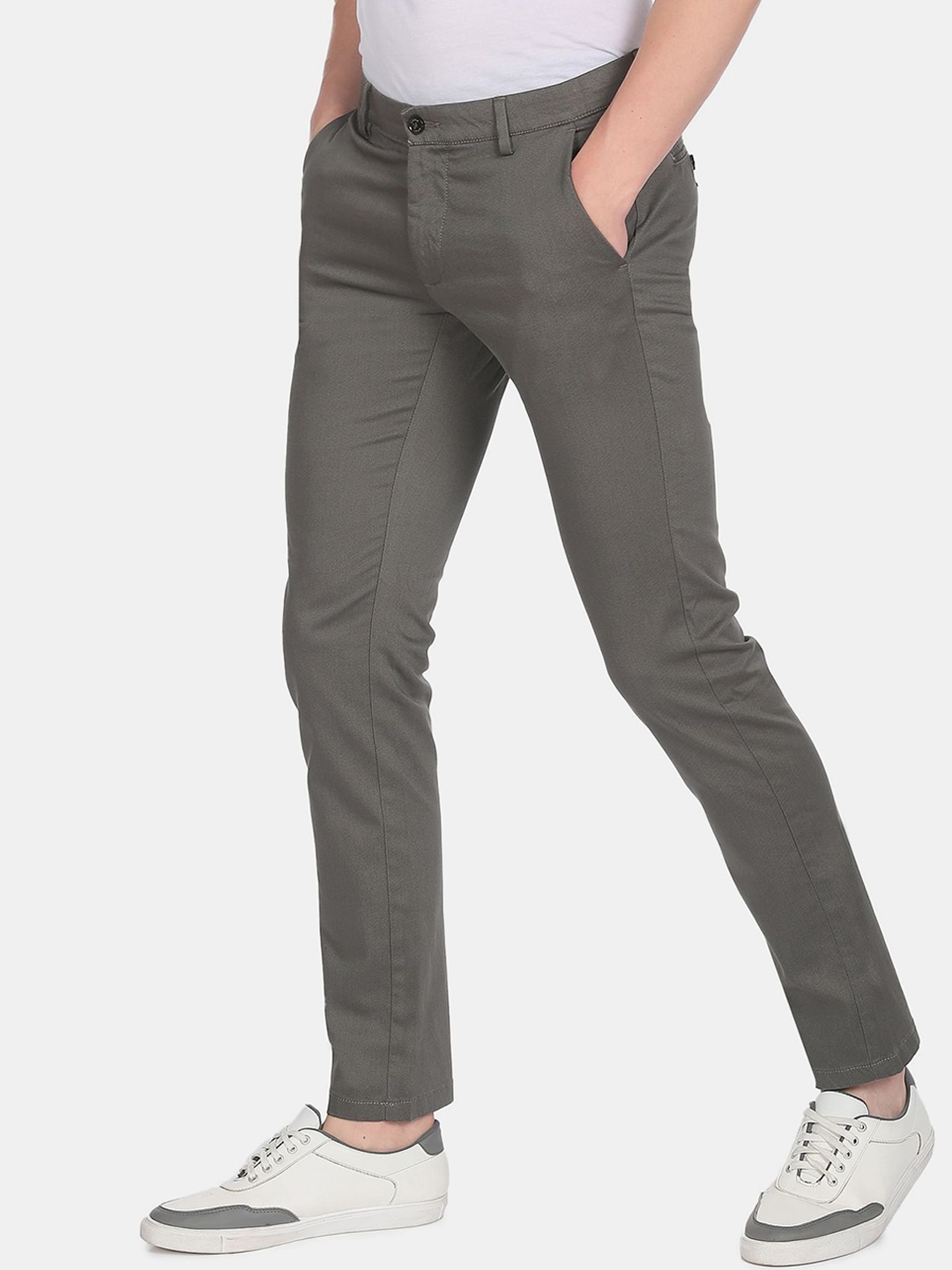 

Arrow Sport Men Green Slim Fit Chinos Trousers