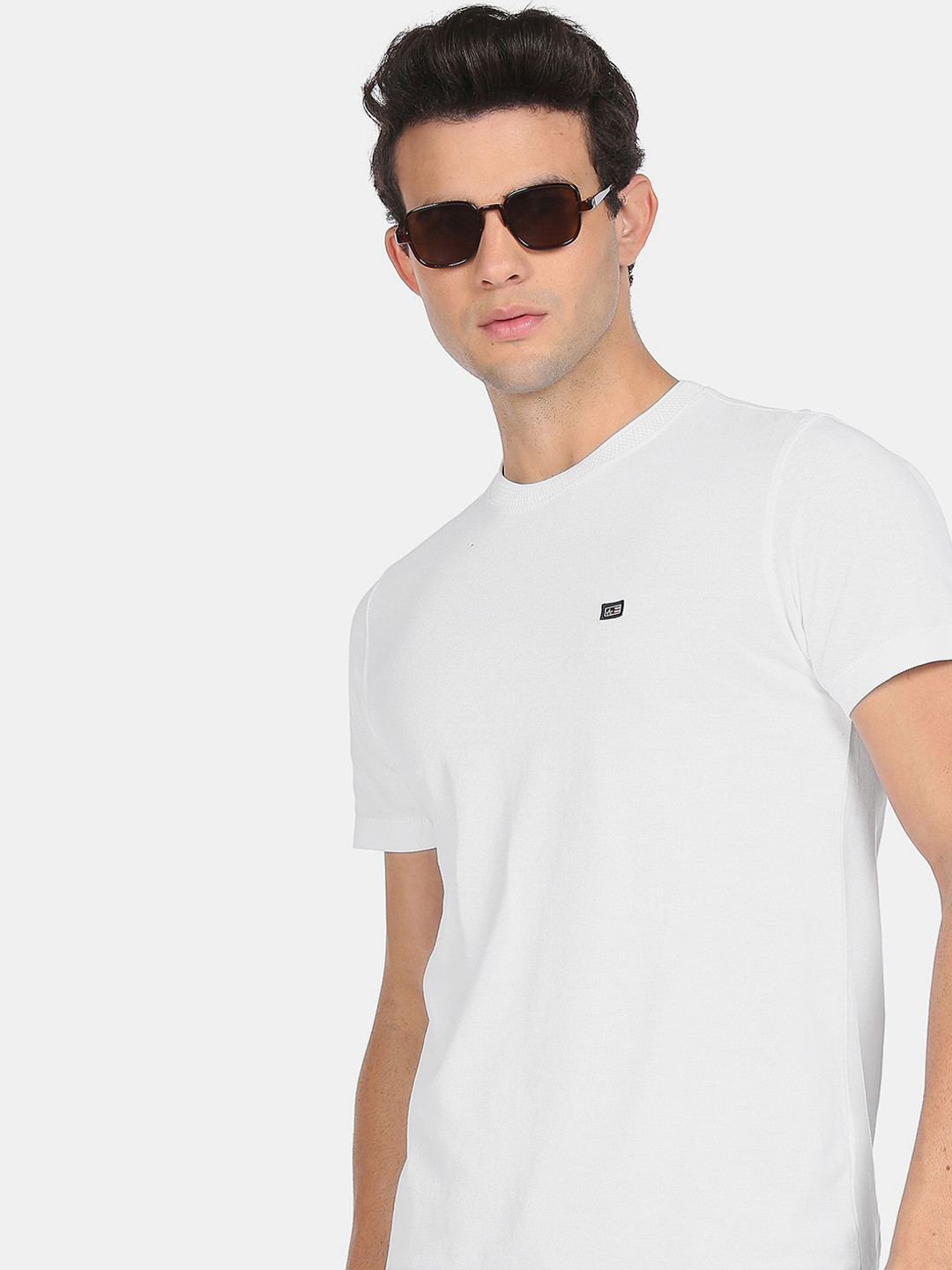 

Arrow Sport Men White T-shirt