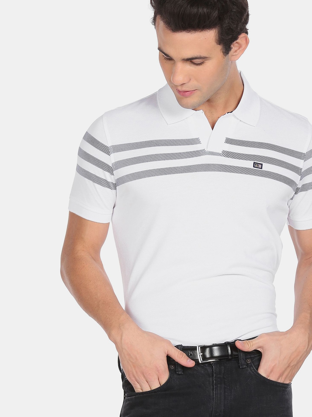 

Arrow Sport Men White Notch Collar Striped Polo Shirt