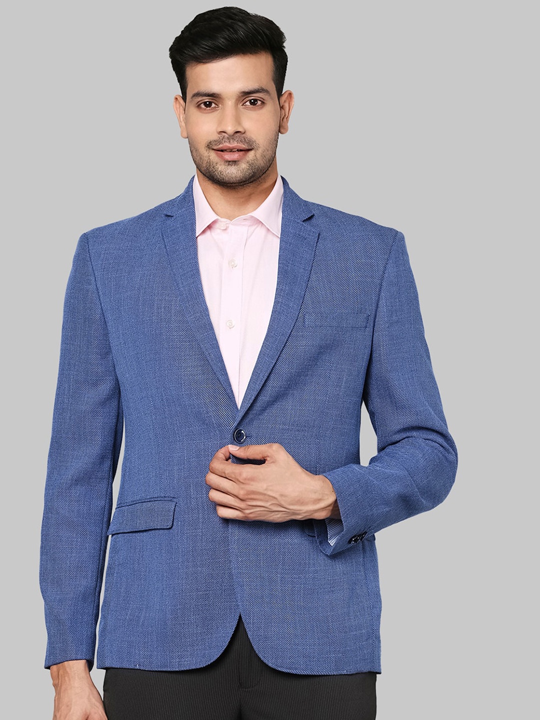 

Park Avenue Men Blue Solid Formal Blazer