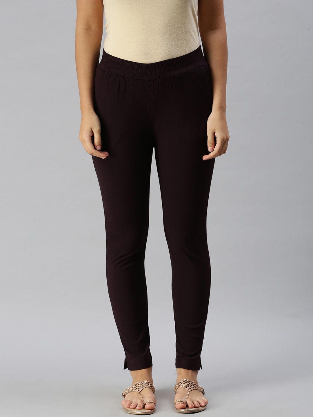 

Soch Women Burgundy Solid Trouser