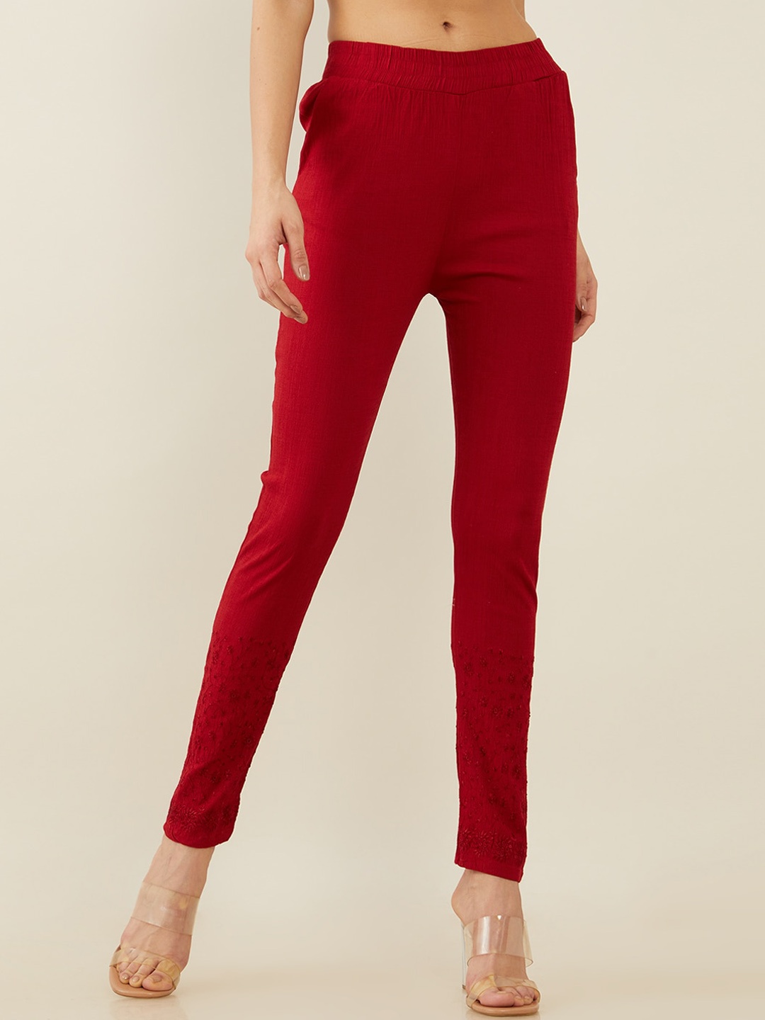 

Soch Women Maroon Solid Slim Fit Trousers