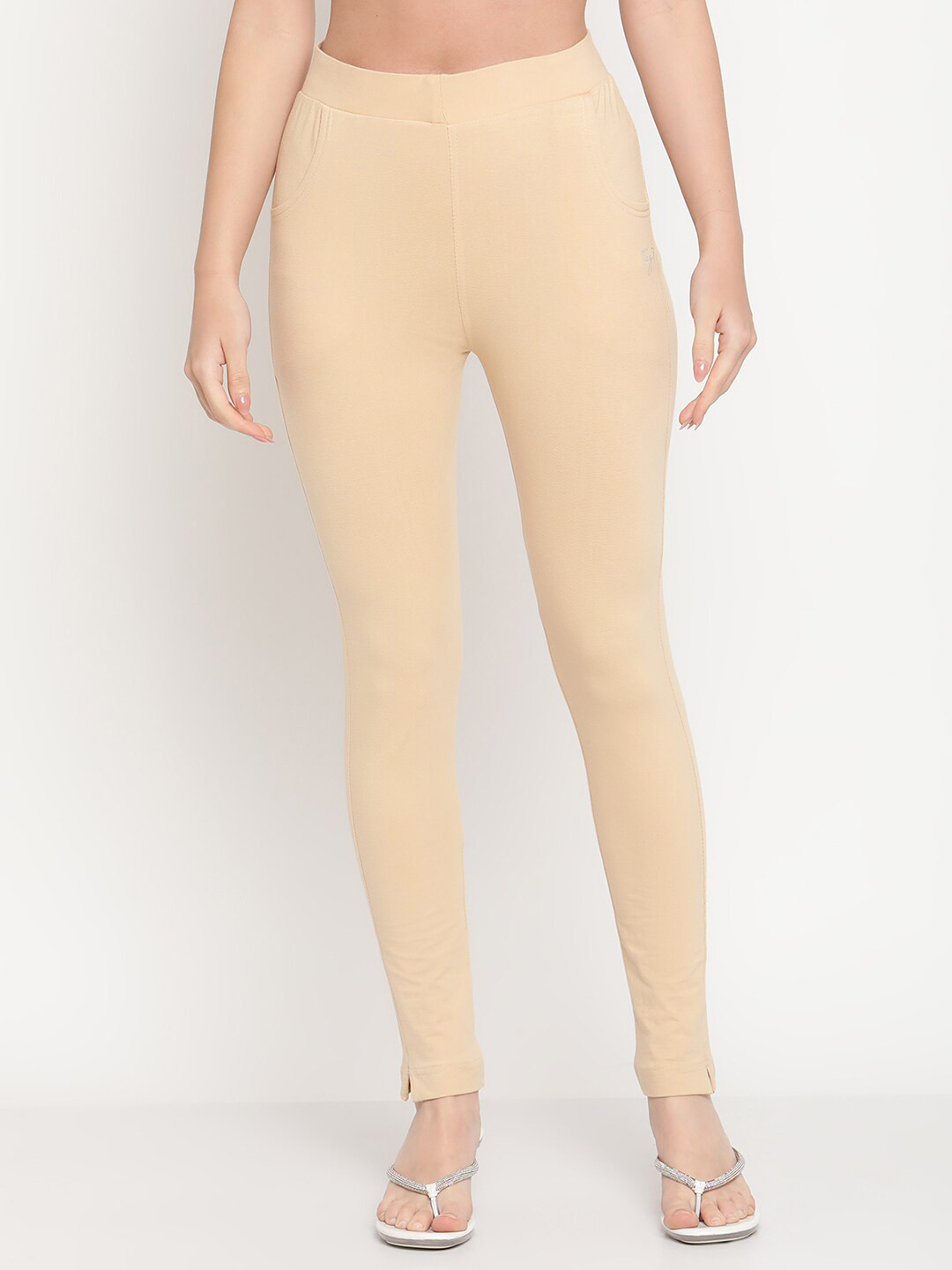 

TAG 7 Women Beige Solid Jeggings