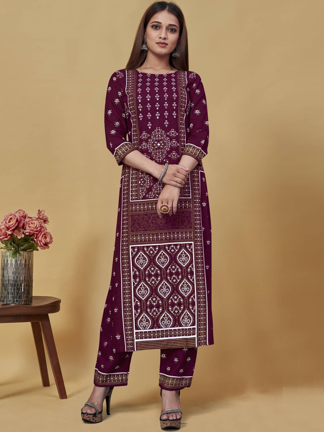 

nirja Fab Women Burgundy Ethnic Motifs Printed Kurta with Trousers