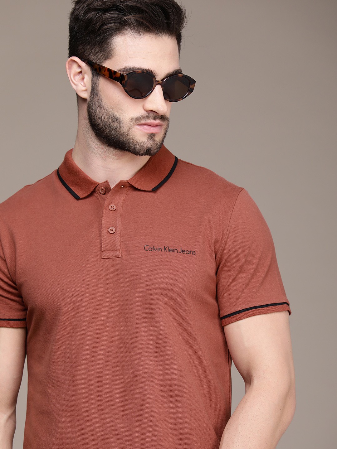

Calvin Klein Jeans Men Rust Red Polo Collar Applique Slim Fit T-shirt