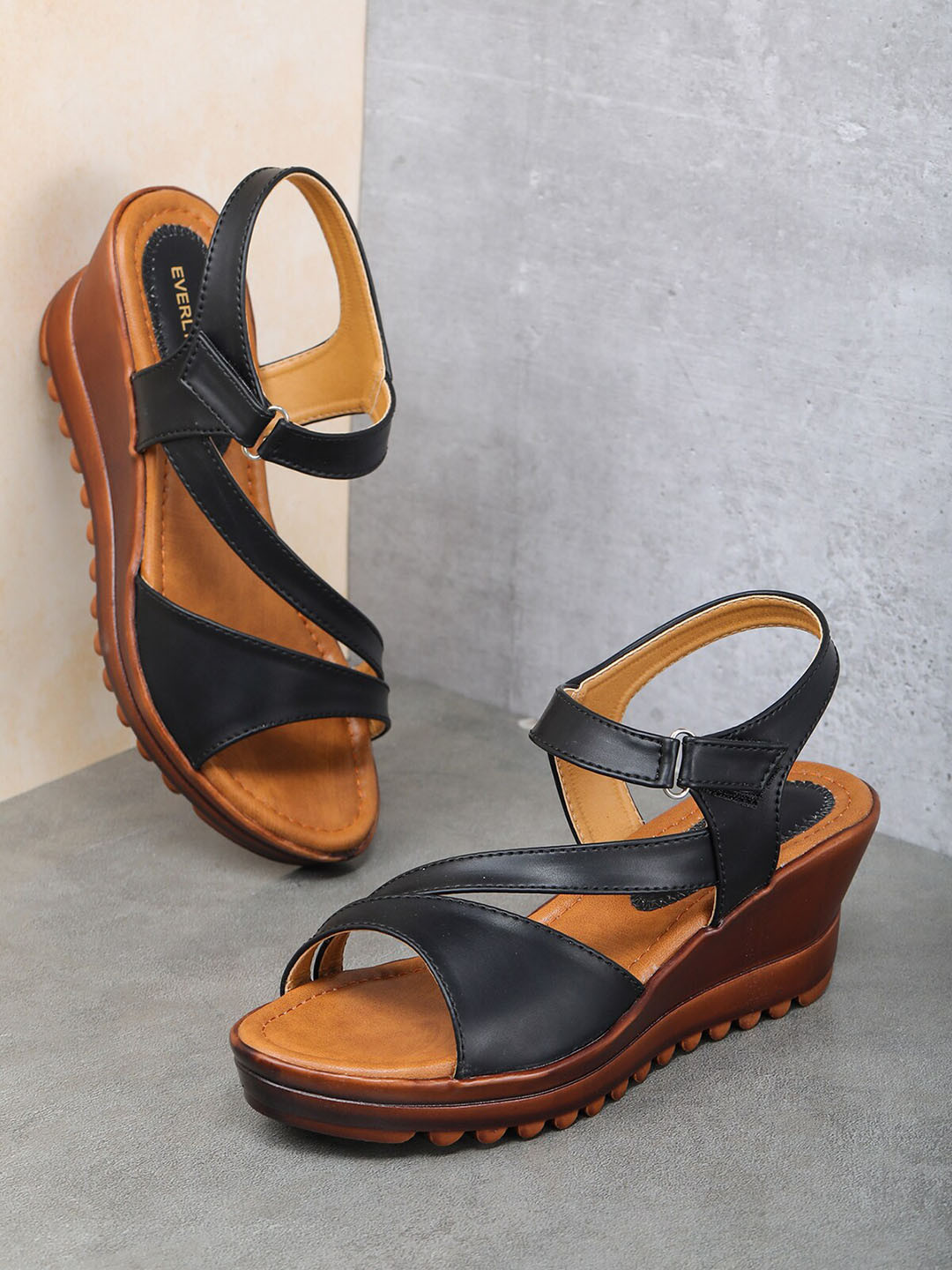 

EVERLY Women Black Solid Wedge Heels