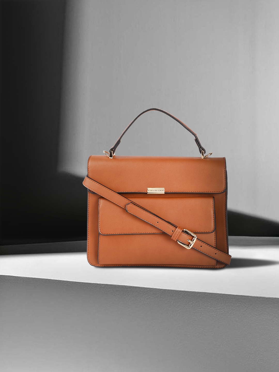 

Van Heusen Tan Brown Structured Satchel