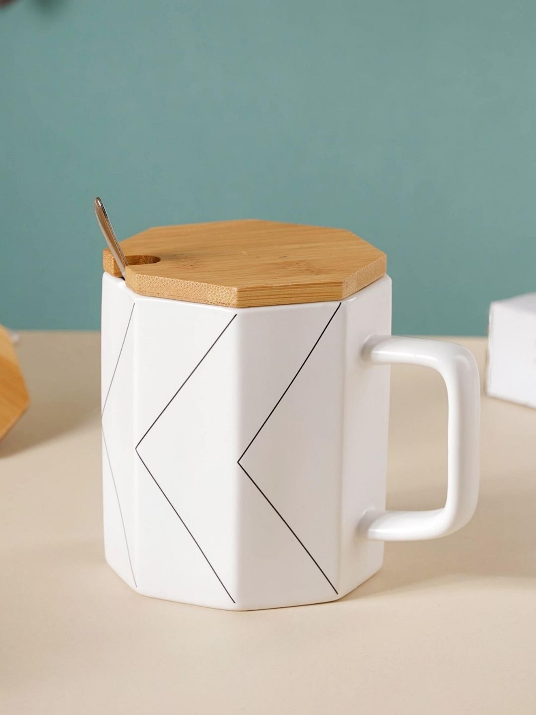 

Nestasia White Printed Mug With Wooden Lid