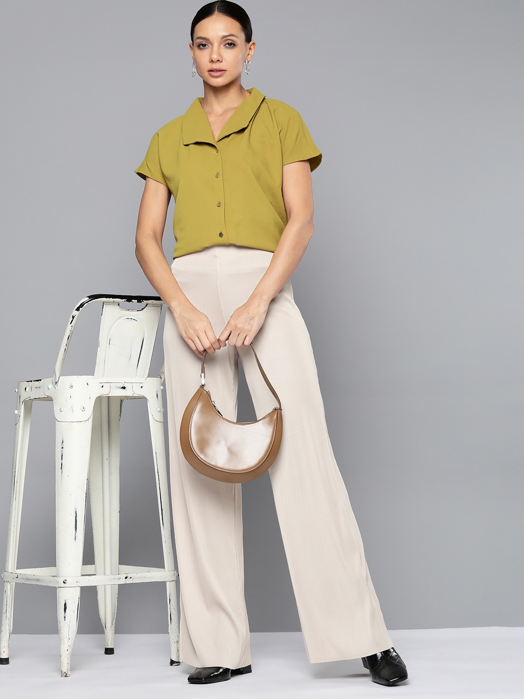 

Chemistry Shoulder Padded Casual Shirt, Olive