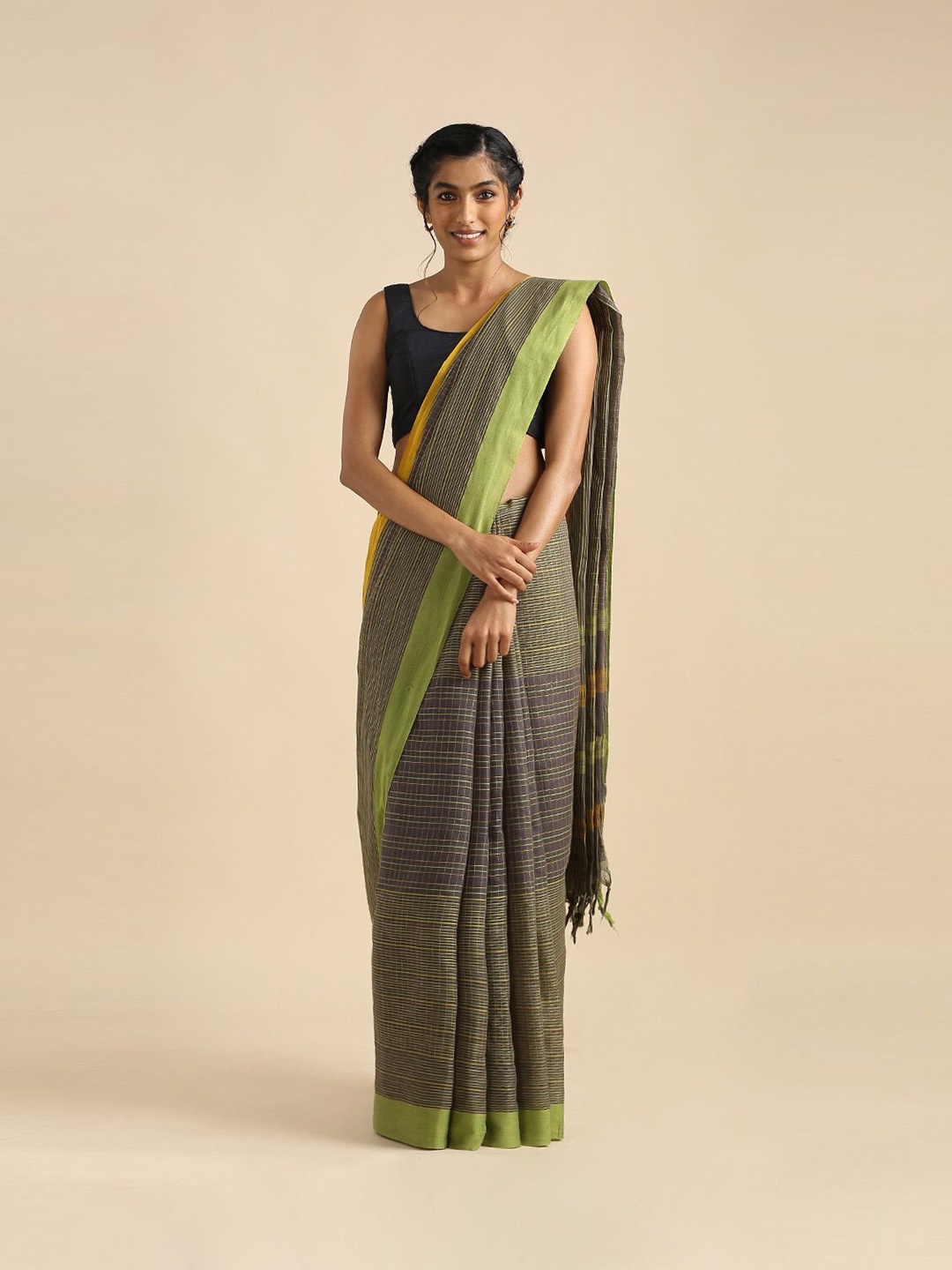 

Taneira Green & Black Striped Pure Cotton Narayan Peth Saree