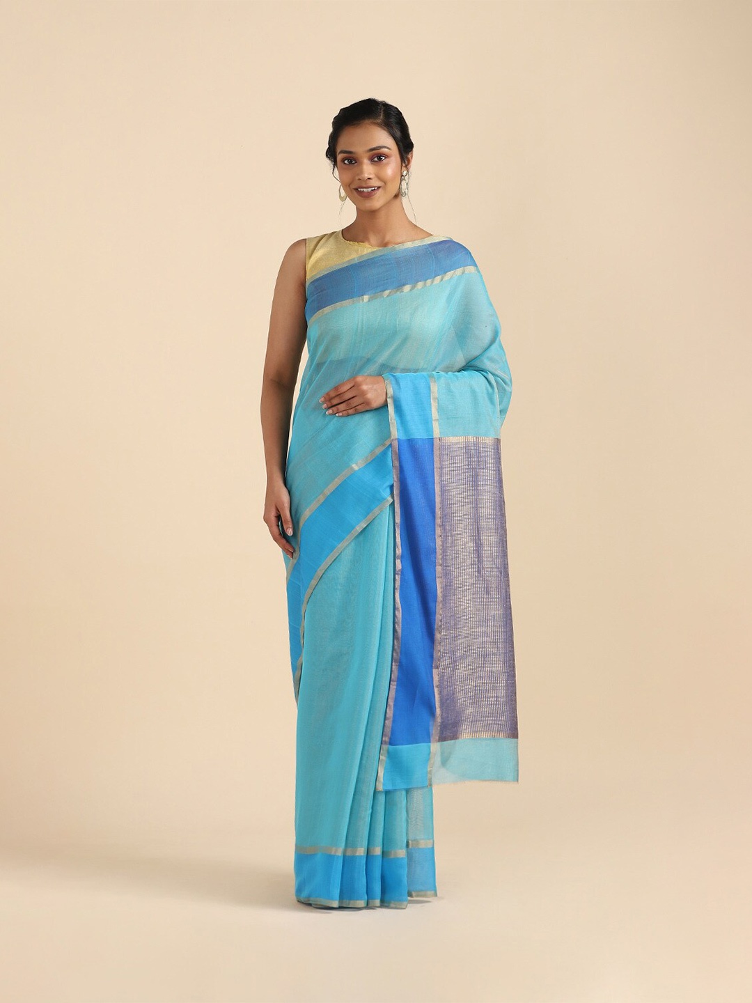 

Taneira Women Blue & Gold-Toned Zari Tissue Chanderi Saree