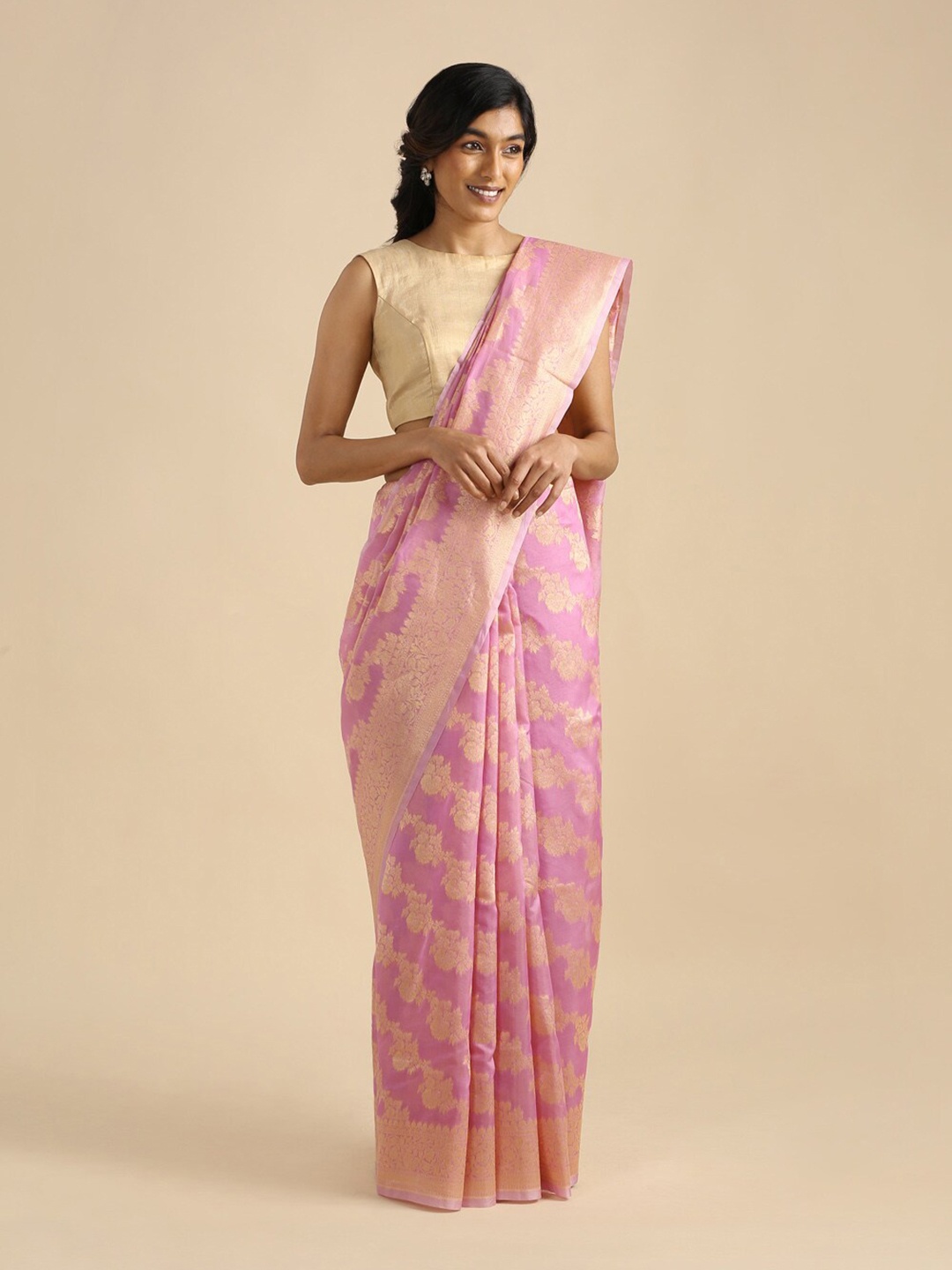 

Taneira Violet & Gold-Toned Floral Zari Silk Cotton Banarasi Saree