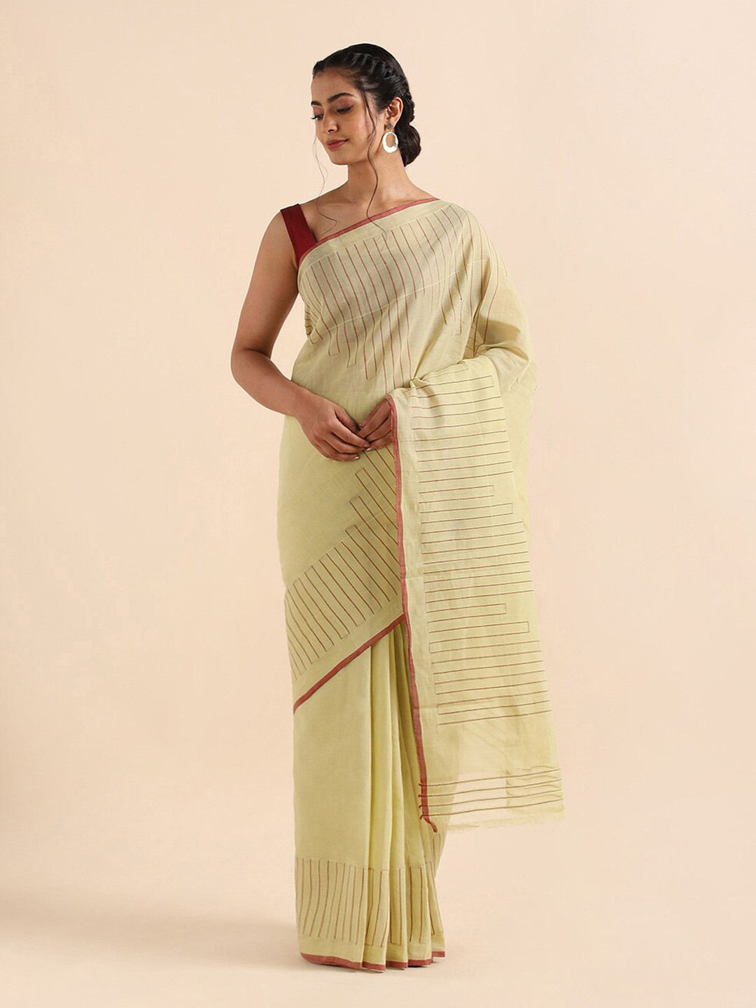 

Taneira Green & Maroon Pure Cotton Saree
