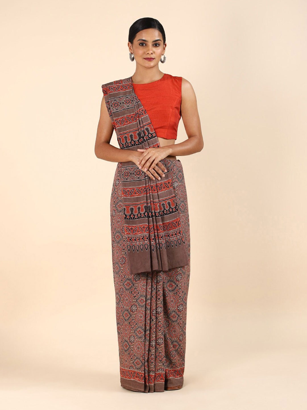 

Taneira Brown & Red Ethnic Motifs Pure Cotton Ajrakh Block Print Saree