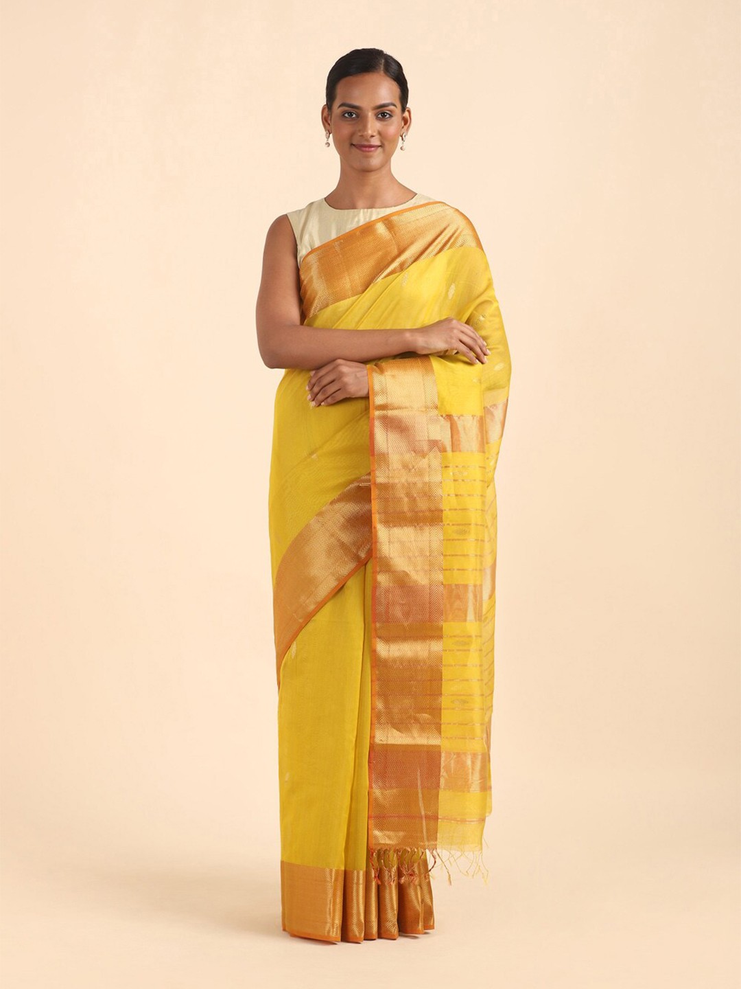 

Taneira Women Yellow & Gold-Toned Woven Design Zari Silk Cotton Maheshwari Saree