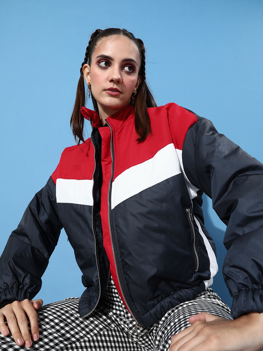 

Mast & Harbour Women Navy Blue &Red Colourblocked Mock Neck Puffer Jacket