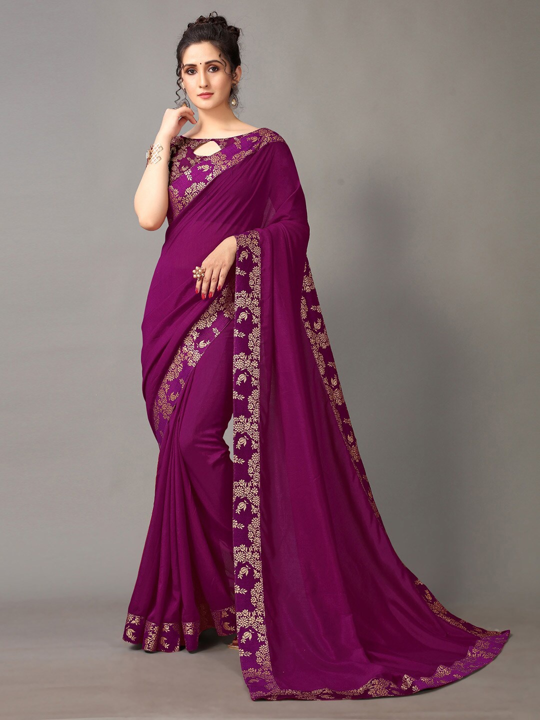 

HRITIKA Purple & Gold-Toned Silk Blend Brocade Lace Solid Saree