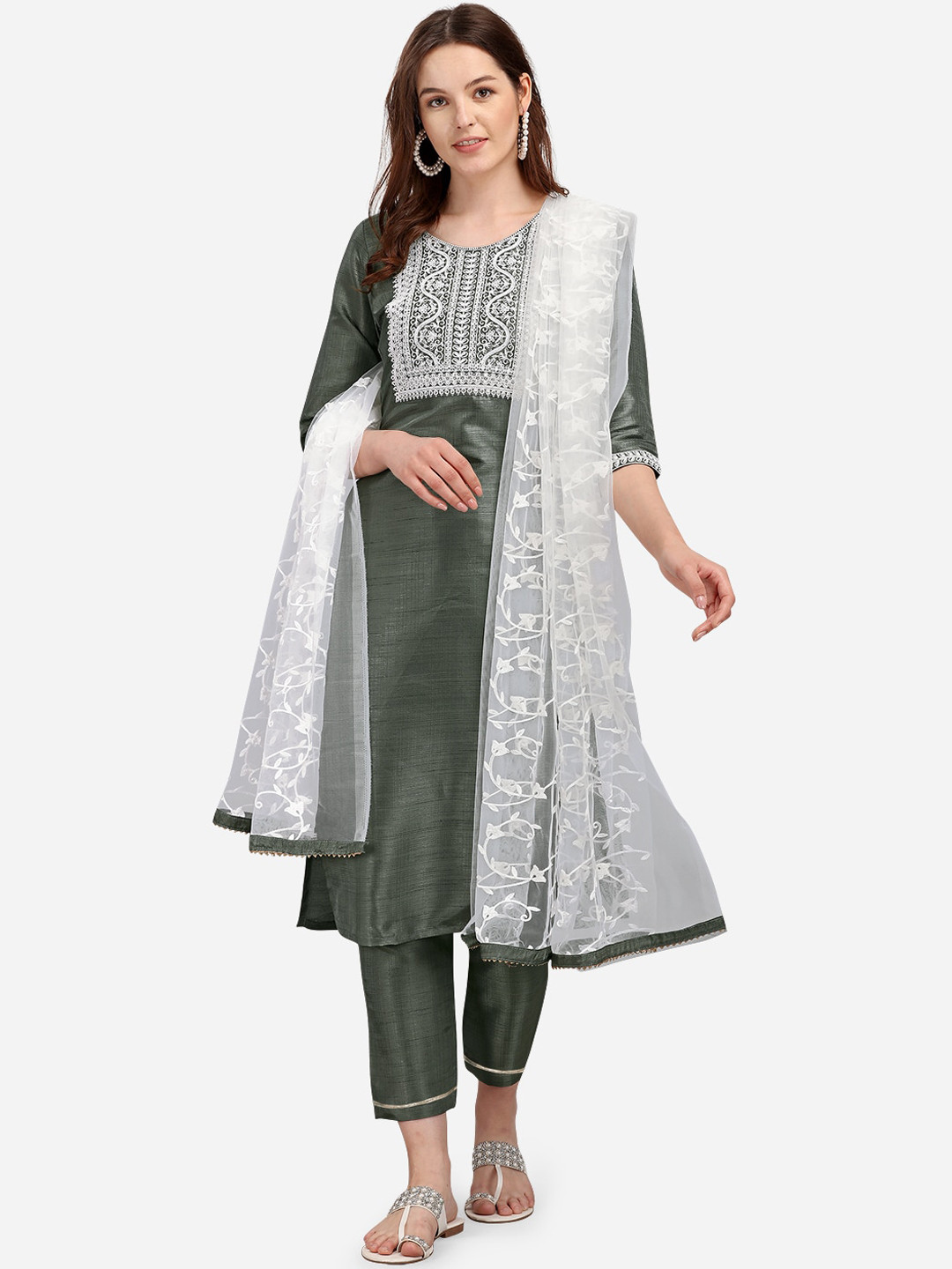 

VredeVogel Women Olive Embroidered Empire Style Kurta with Trouser & Dupatta