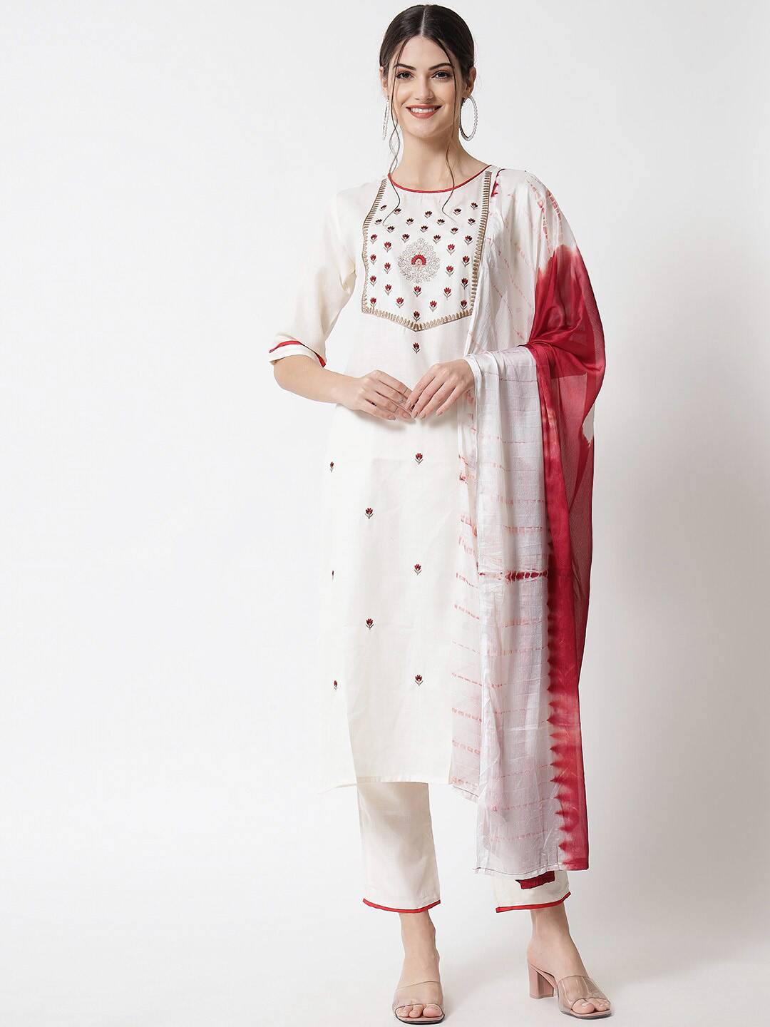 

VredeVogel Women White Floral Printed Pure Cotton Kurta with Trousers & With Dupatta