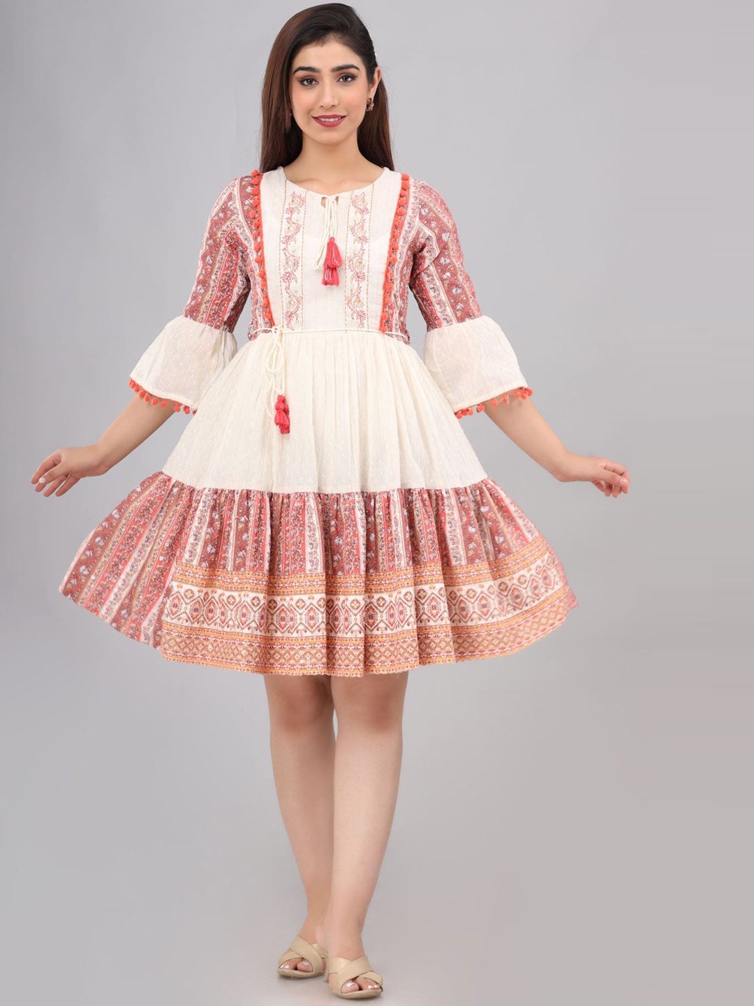 

FASHION DWAR Off White & Peach-Coloured Ethnic Motifs Tie-Up Neck Dress