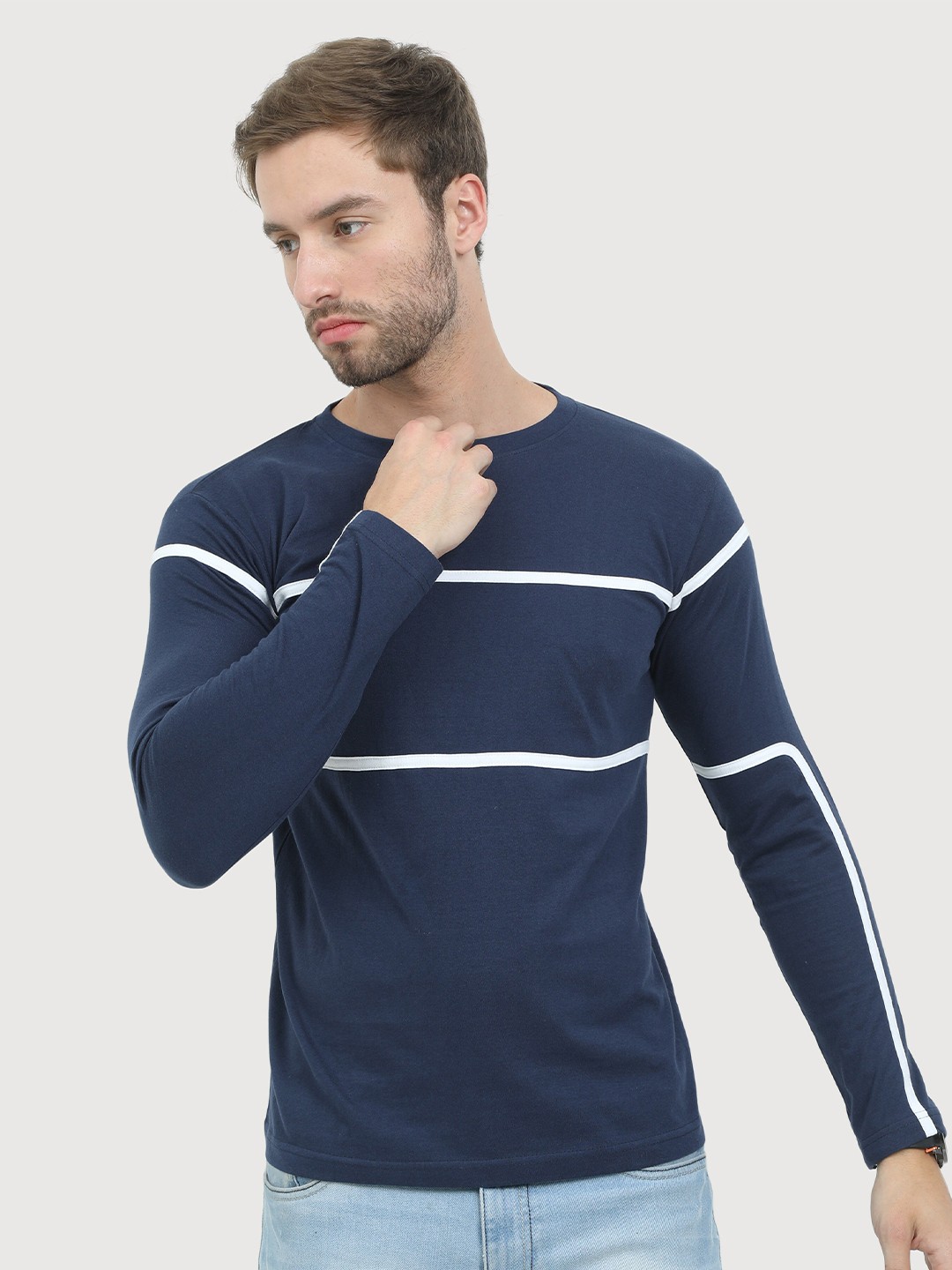 

REYA Men Blue Striped Pure Cotton T-shirt