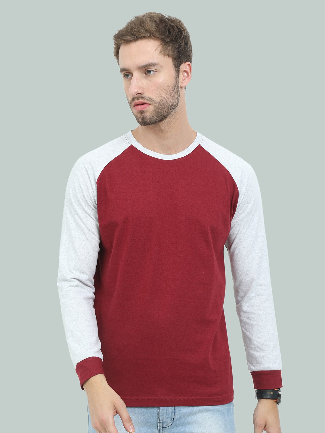 

REYA Men Maroon & White Colourblocked High Neck Pure Cotton T-shirt