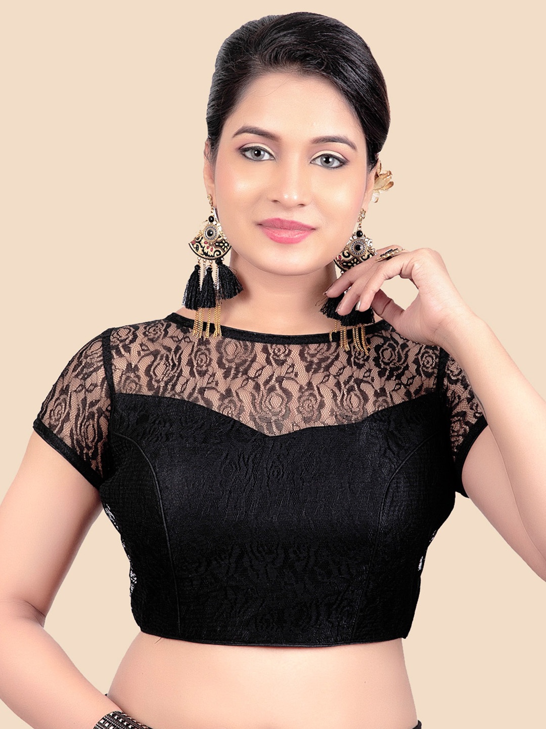 

FEMMIBELLA Black Crepe Net-Detail Short Sleeve Blouse